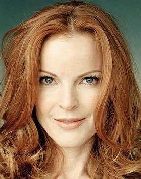 Marcia Cross as Narrator (voice)