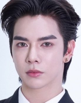 เบ้บ ธนทัต พรรณวิริยะกุล