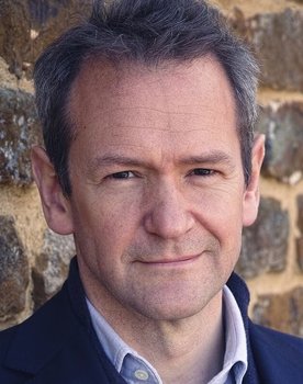 Alexander Armstrong