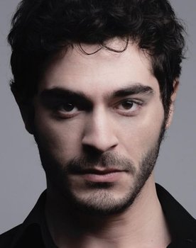 Burak Deniz as Maran Yaloglu