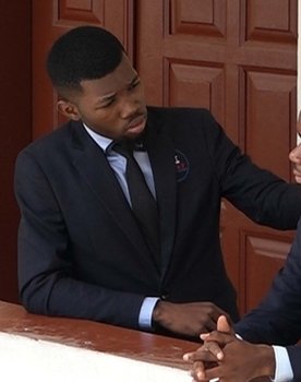 NKOA MBALA Yves as Etudiant de droit