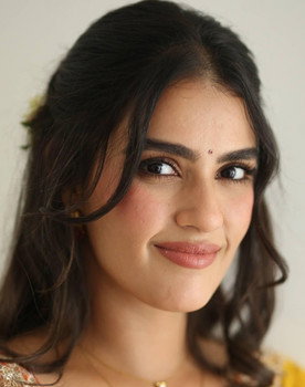 Kavya Thapar