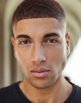 Alex Tamaro as Warehouse Worker 1