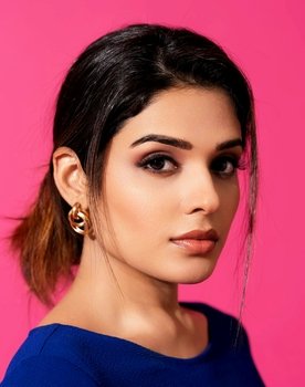 Harshitha Bandlamuri as 