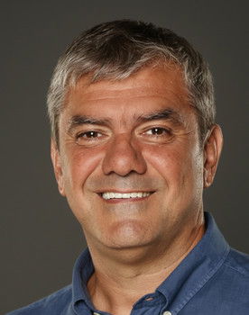 Yılmaz Özdil