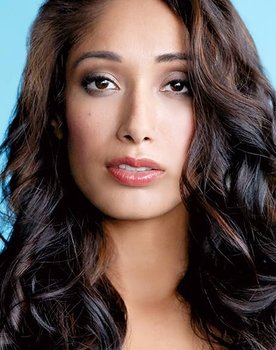 Albina Nahar as Veruca