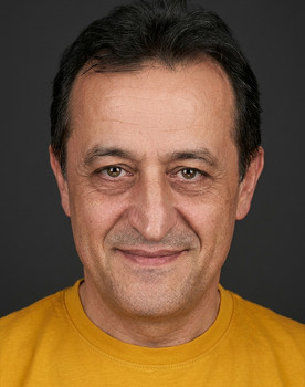 Parkan Özturan as 