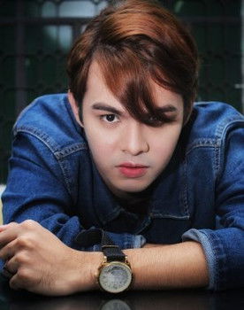 Yori Pong as Art De Guzman