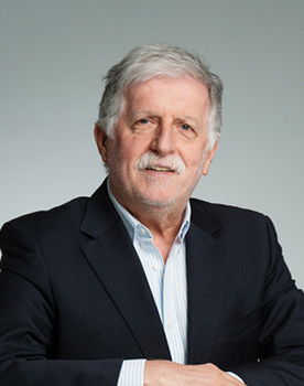 Predrag 'Peca' Popović as Himself