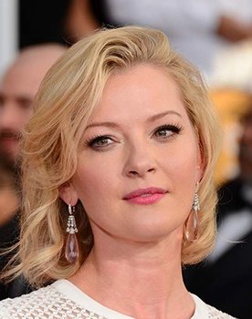 Gretchen Mol Photo