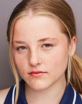Charlotte Coffey as Jeanie