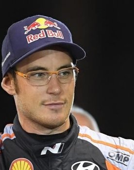 Thierry Neuville as Themself