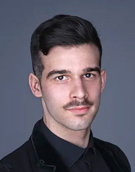 Ertl Balázs as Vőlegény