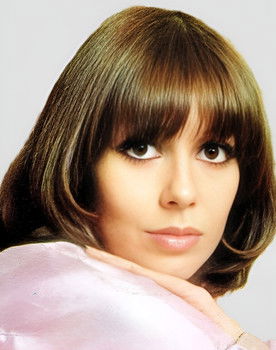 Ombretta Colli as Emily De Blancheville