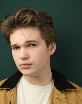 Jack Ligenza as Michael