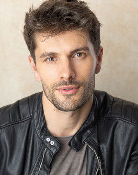 Volodymyr Pielikh as Ethan Ellis