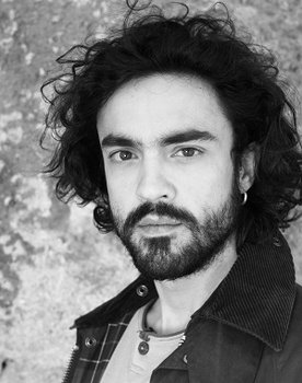 Dimitris Kouroubalis as Timos