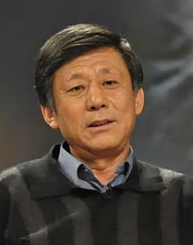 Ma Yingchun as Hong Sheng's Father