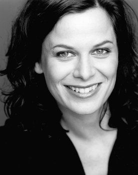 Camilla Bendix as Solveig, tankpasser