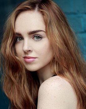 Louisa Connolly-Burnham as Willow Jenks