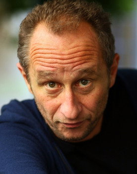 Benoît Poelvoorde as Steven (voice)