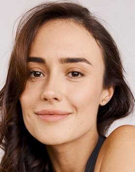 Lauren Grimson as Kailanni Dixon