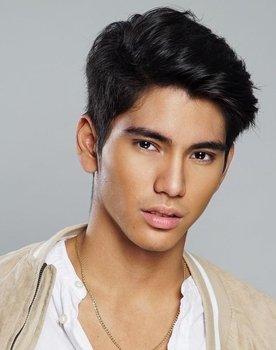Adrian Dionisio
