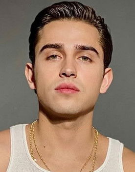 Emiliano Estrada as Ramón