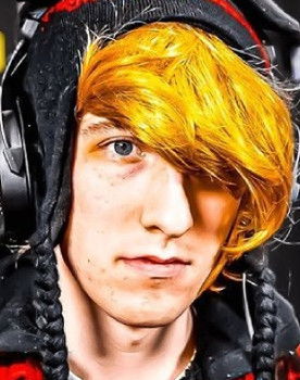 Forrest Waldron as Budgetz