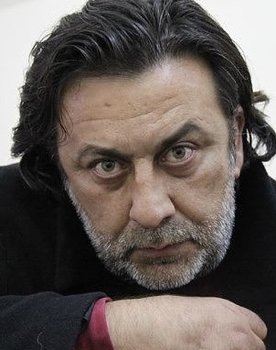 Shahin Nasirov as Mirzə