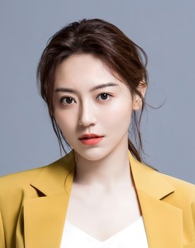 Maggie Huang