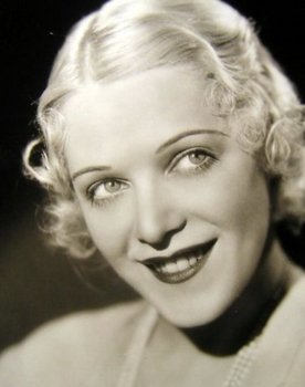Dorothy Hall as Eileen Byrne