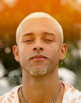 Willian Guimarães as Self
