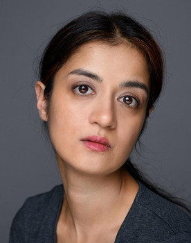 Карина Страхова as 