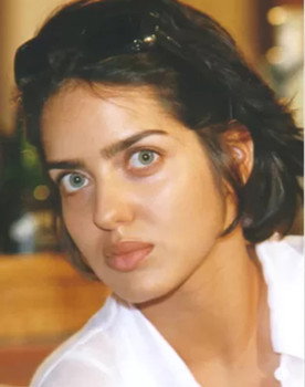 Joana Limaverde as Fabiana Modesto