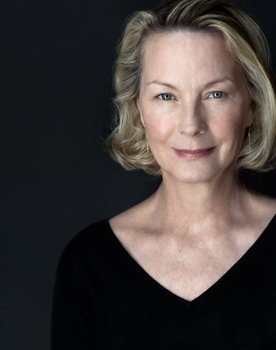 Maureen Mueller as Ivana