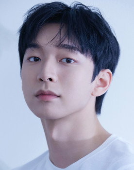 Kim Dong-won as Self - Contestant