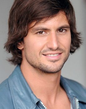 Tom Beck as Marc Wessling