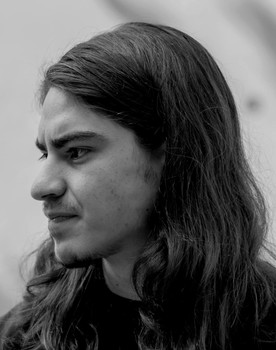 Lucas Rabinovich as Boy