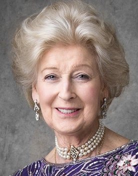 Elizabeth at 90: A Family Tribute