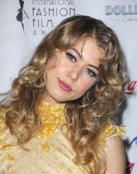 Hannah Kat Jones as Angie