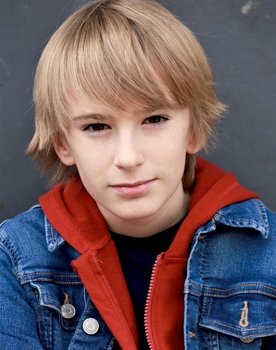 Zachary Colmenero as John Williams