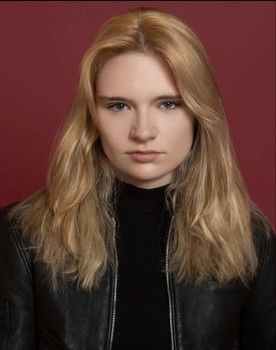 Savvy Gorman as Clay's Mom