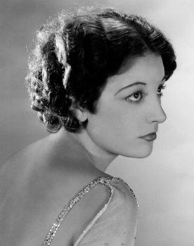 Phyllis Barry as Mrs. Tremaine (uncredited)