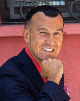 Richy Castellanos as 