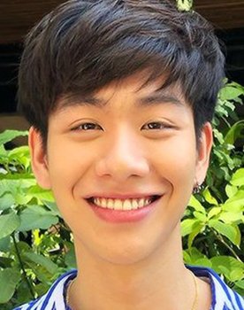 Rattaket Santimahakul as Toon