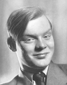 Hans Richter as Gefreiter Veit