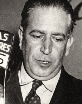 Pacto con el Diablo (o el socio, Mr. Davis)
