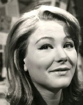 Concha Goyanes as Luchi Mendoza