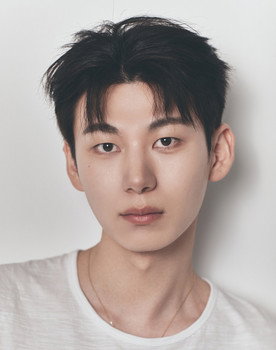 장진우 as Jang Tae-oh